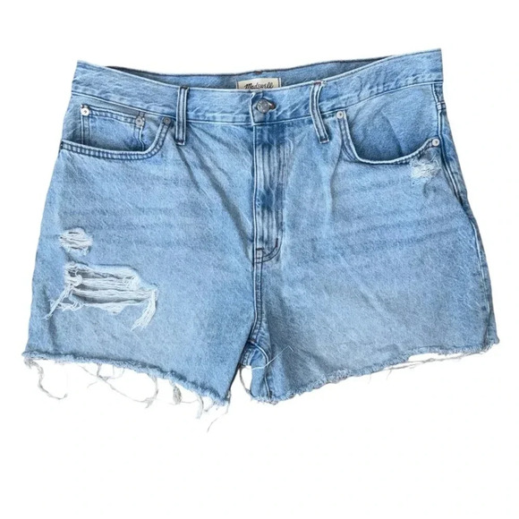Madewell The Mom Jean Short Light Medium Distressed Raw Heam Size 32